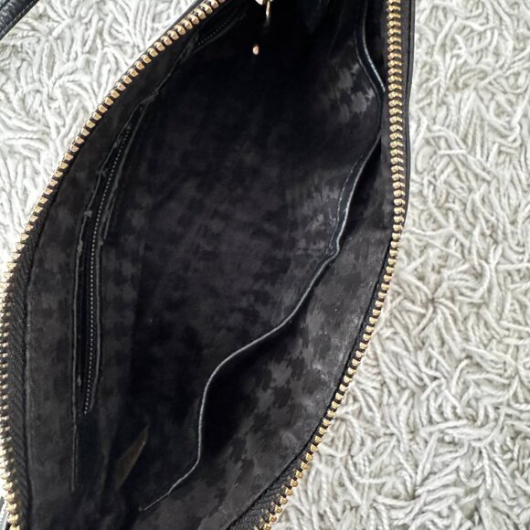 Karl Lagerfeld Crossbody Bag with Adjustable Strap in Black with Gold Hardware – - Picture 3 of 10